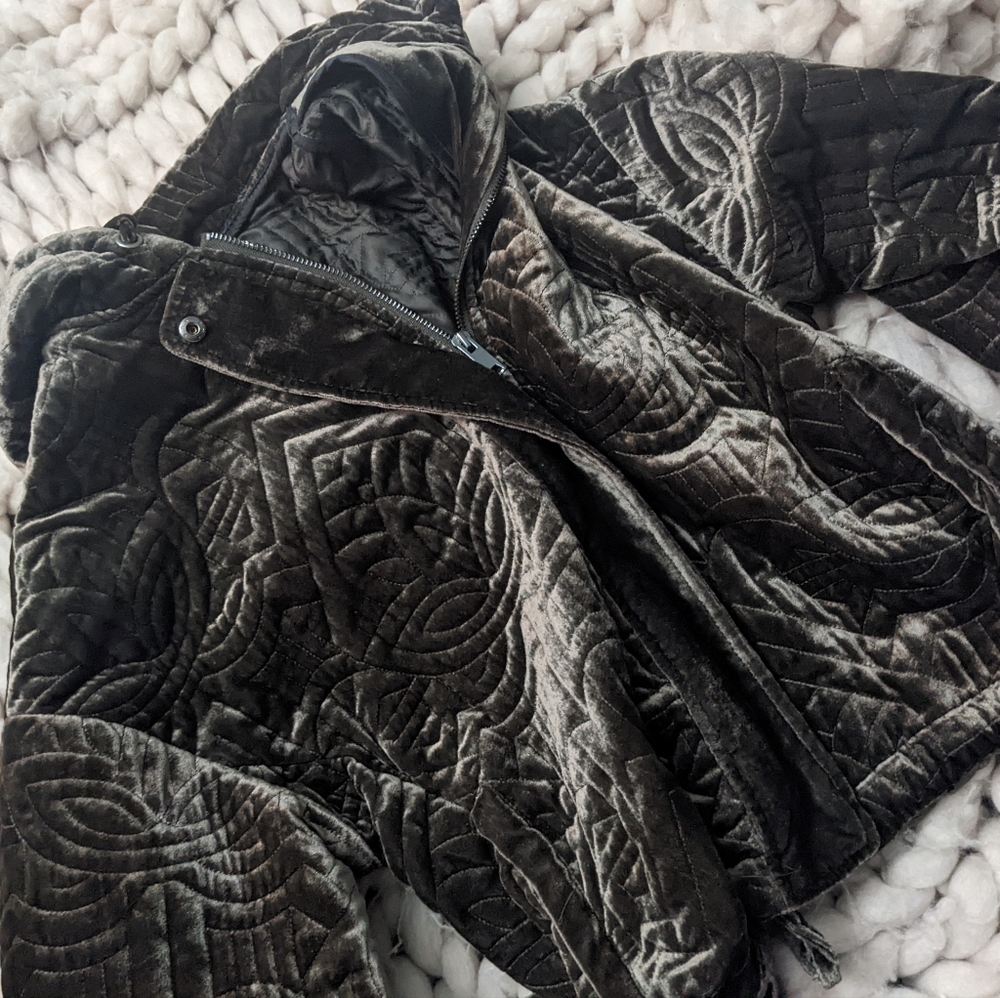 Silence + Noise UO Geo Quilted Hoodie Bomber Brown Jacket XS/S